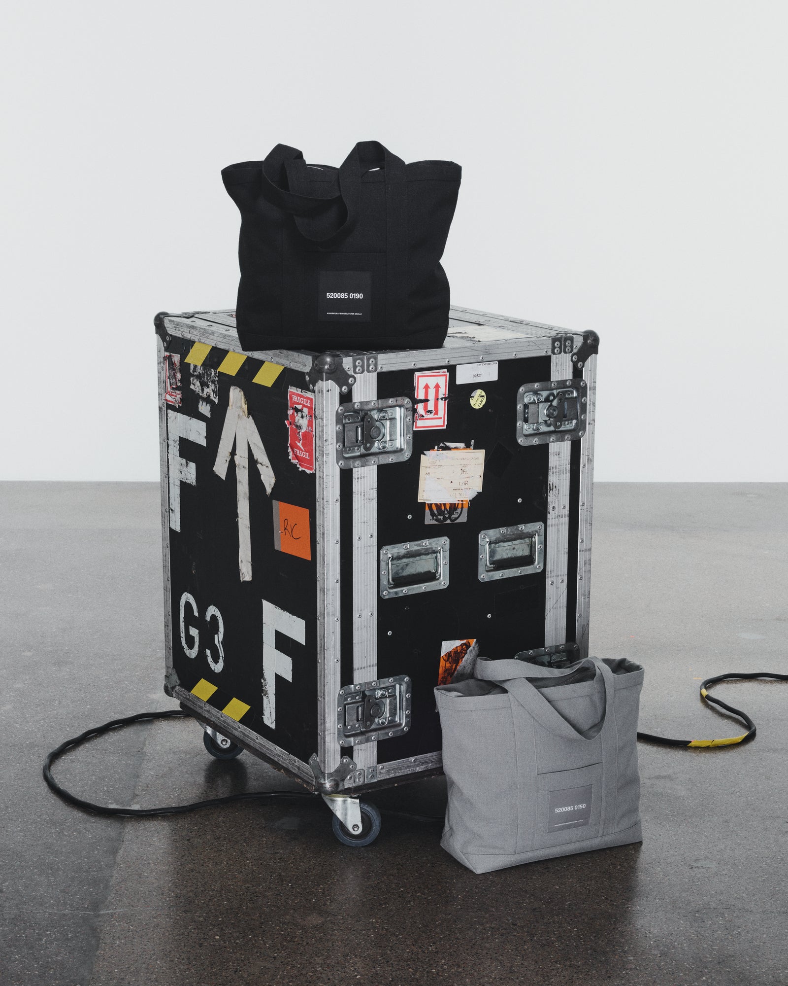 kvadrat raf simons peter saville technicolour fleck tote bag