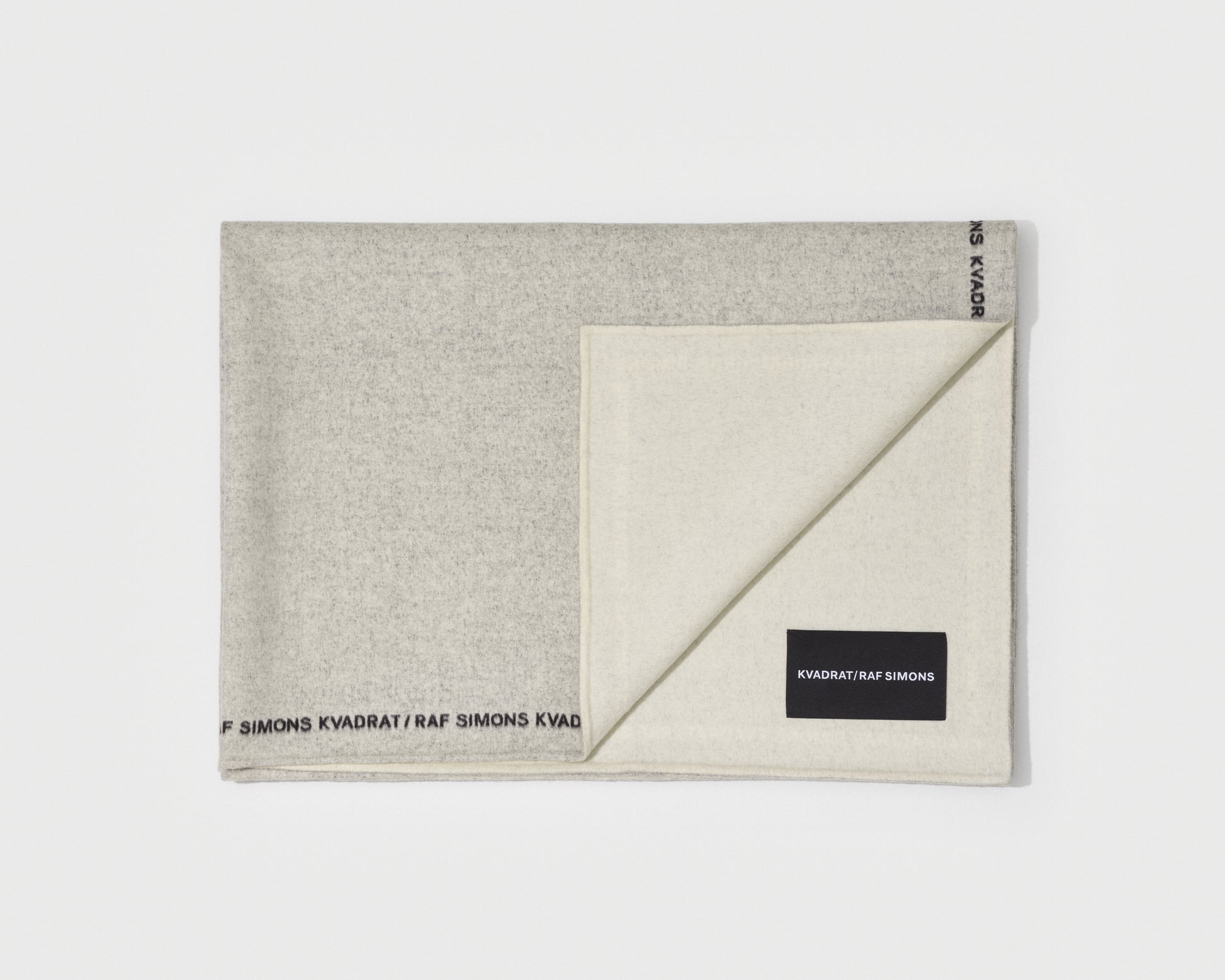 kvadrat raf simons off white throw