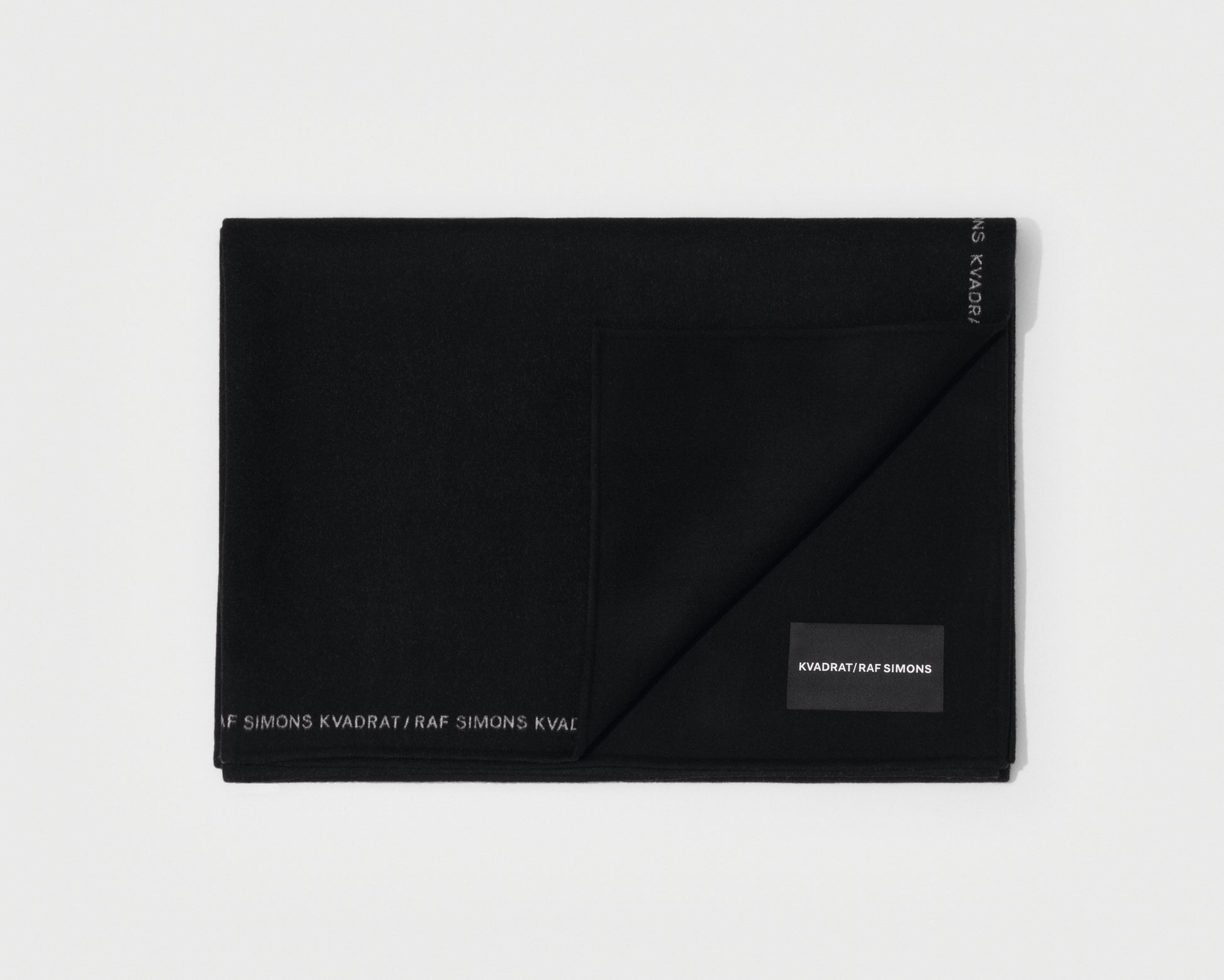 kvadrat raf simons black throw