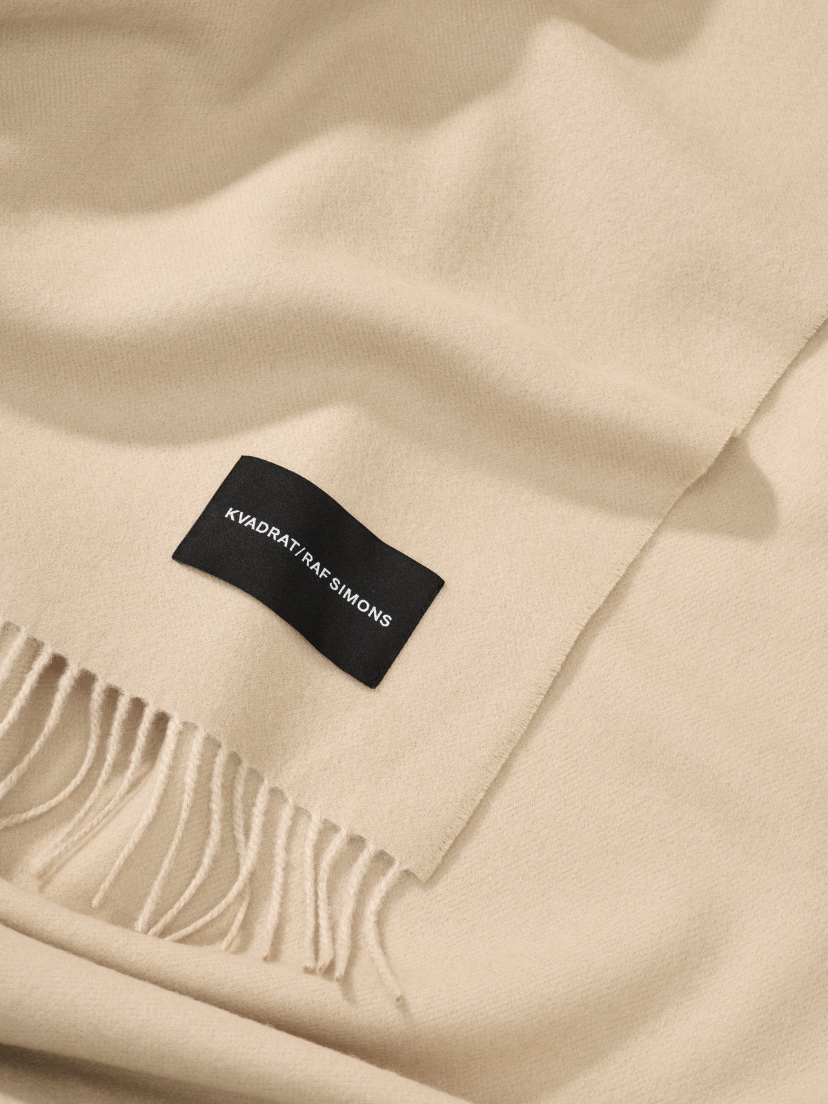 Vidar Duo throw | Almond/light rose