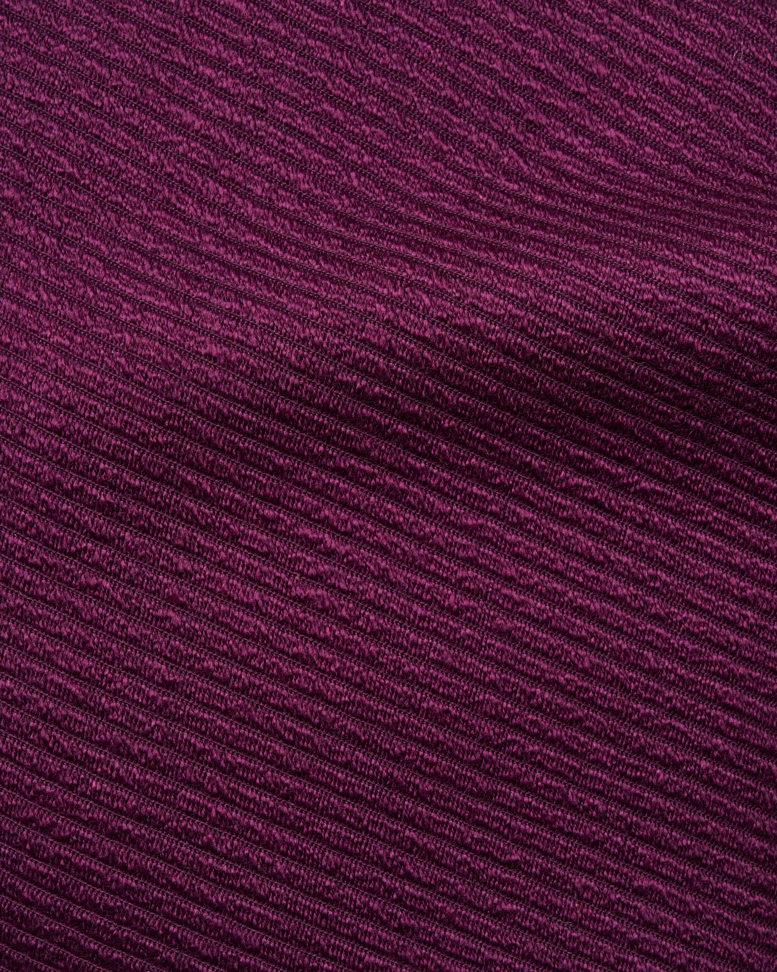 Kvadrat Raf Simons Cushion Phlox. Detail image.