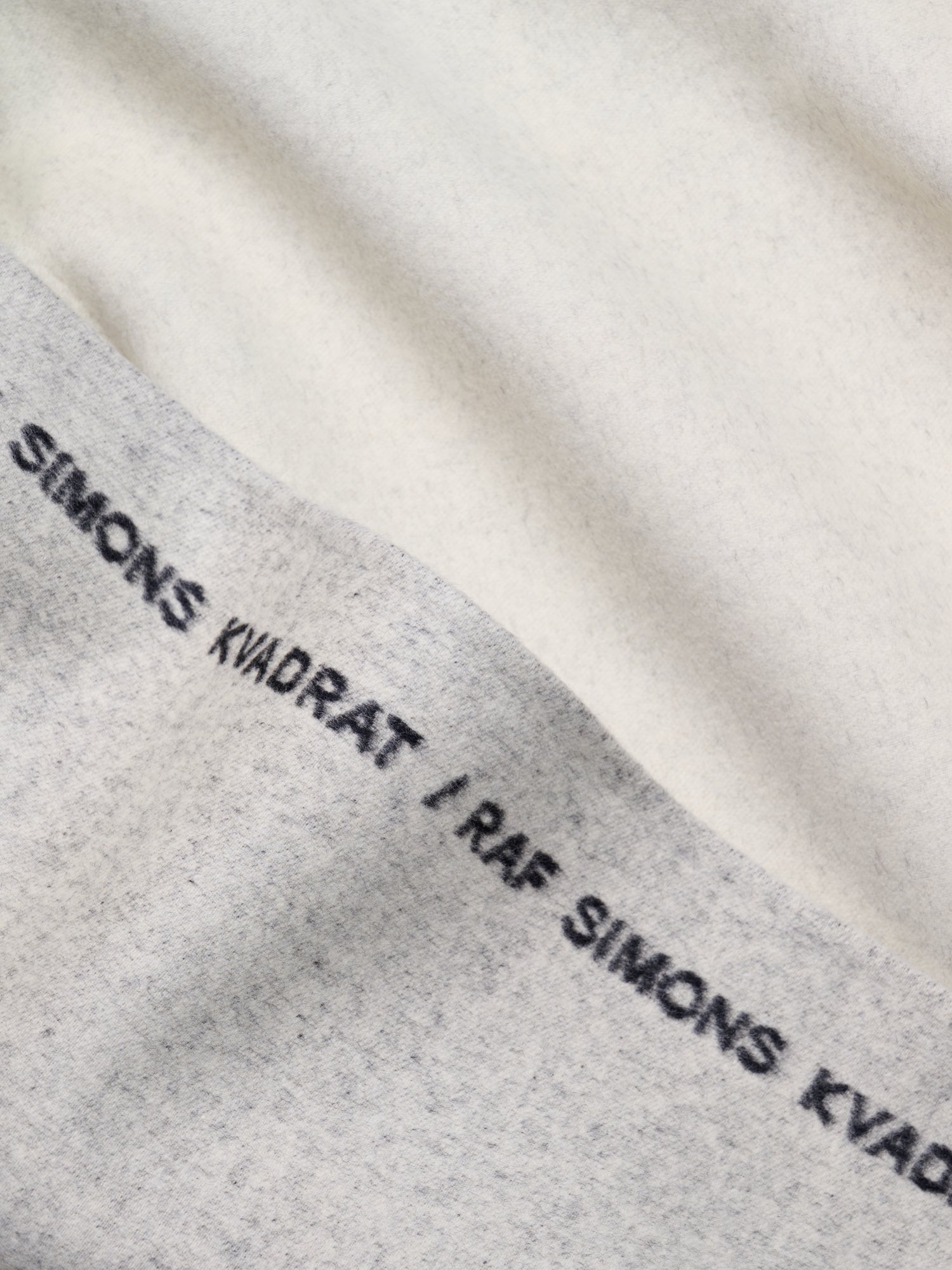 Kvadrat Raf Simons Double Face Wool Throw Off White detail image