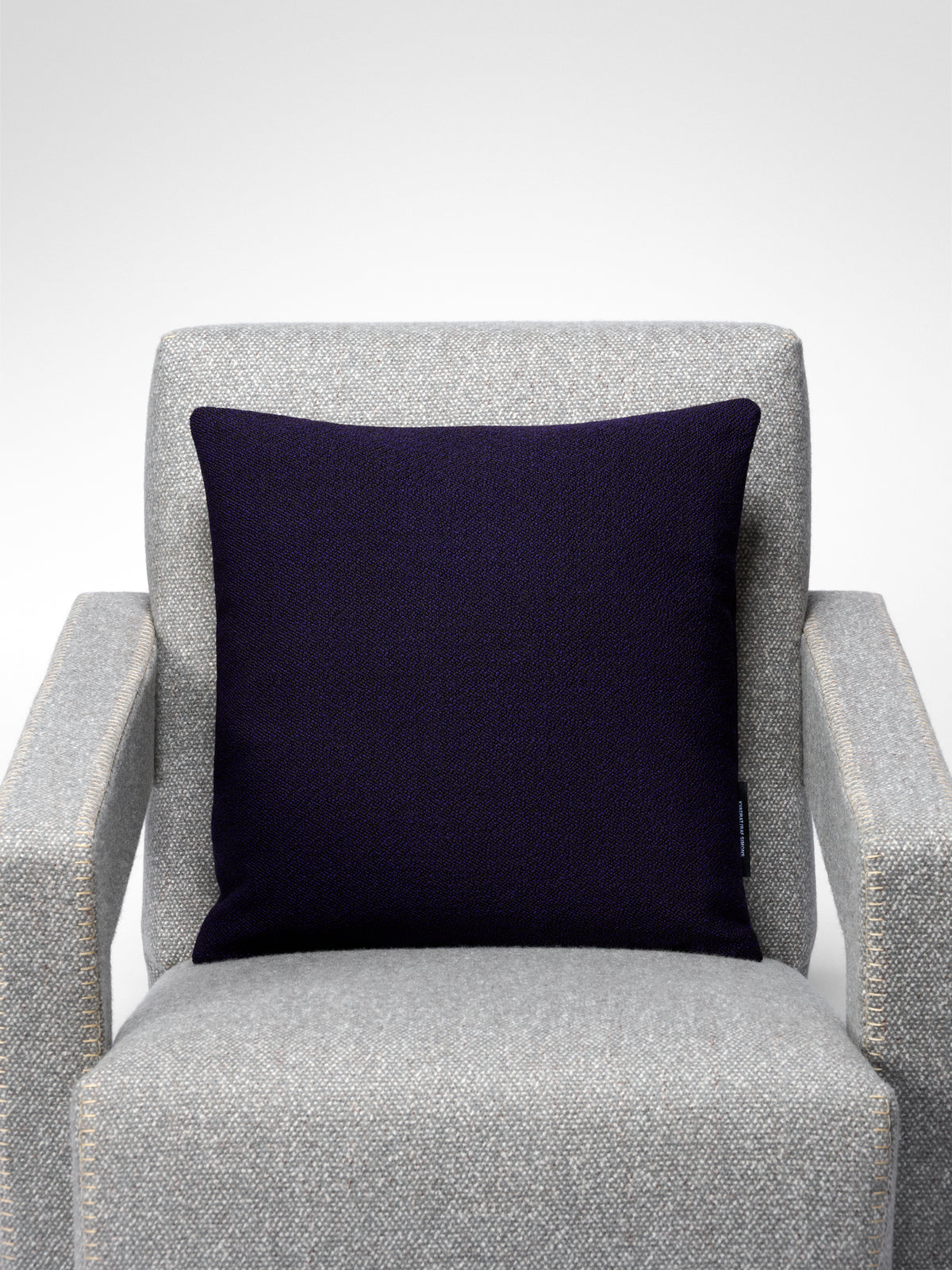 Vidar Duo Cushion | Dark umber/dark indigo