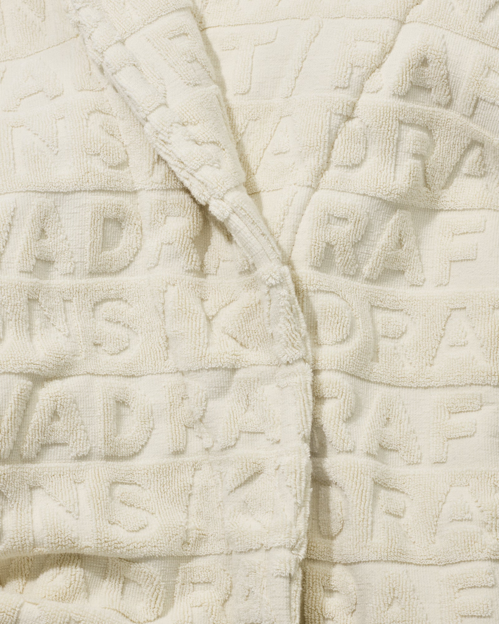Kvadrat Raf Simons Bathrobe in Off White. Detail image