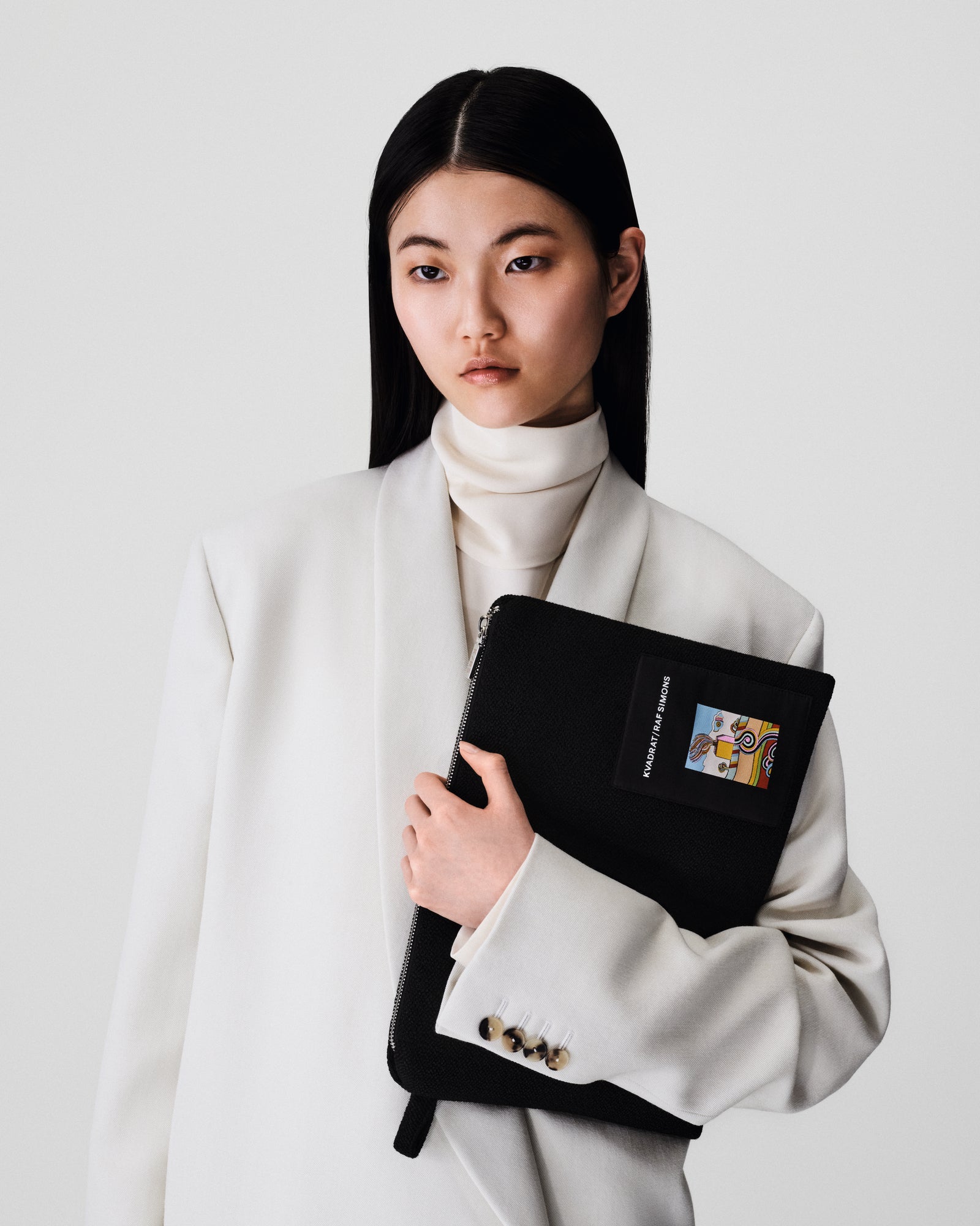 Vidar Clutch | Black
