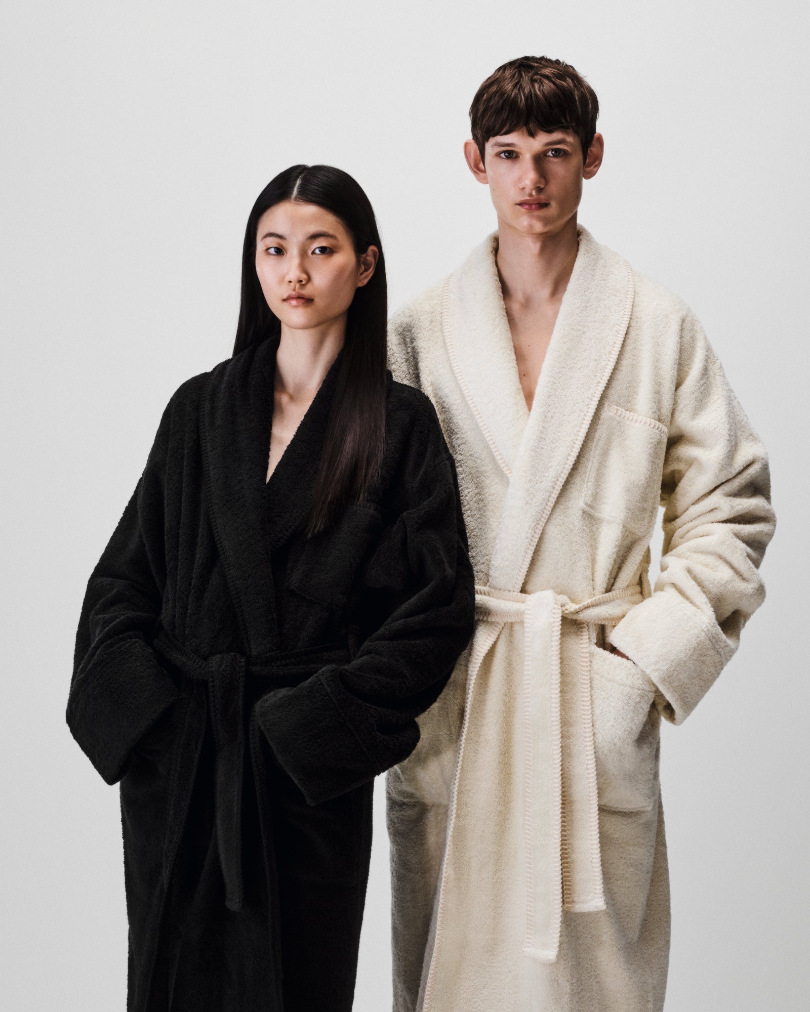 Whipstitch Bathrobe | Black