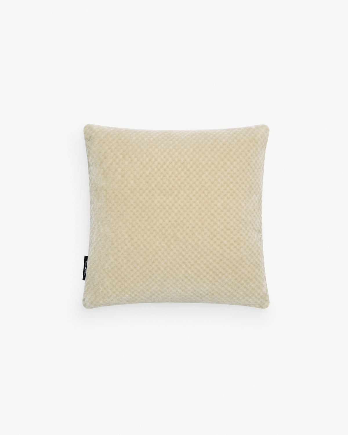Hafnon Cushion | Sandstone