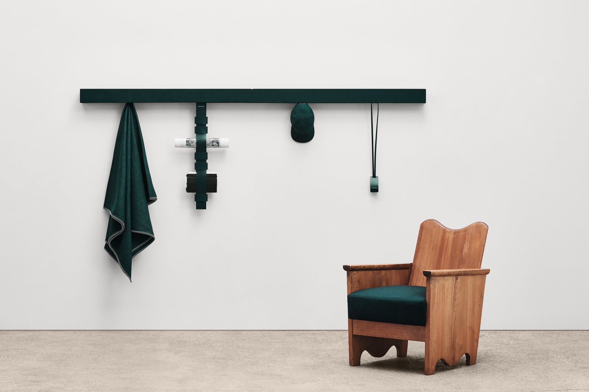 Kvadrat Raf Simons Shaker System with products in Dark Green
