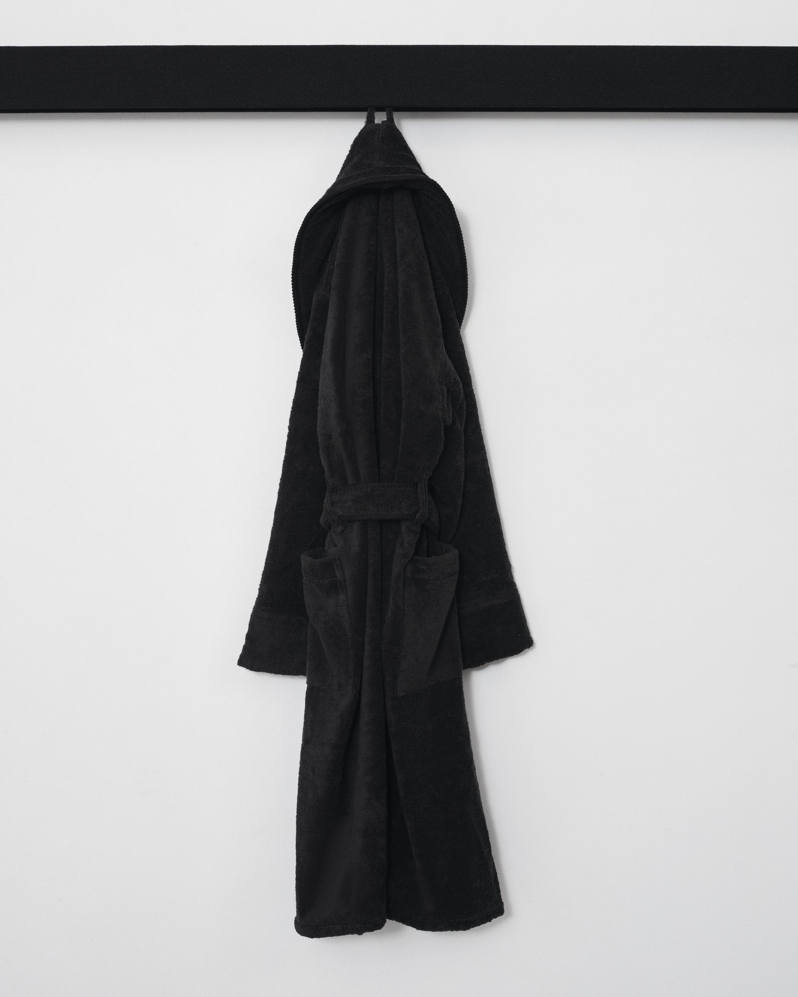 kvadrat raf simons whipstitch bathrobe black