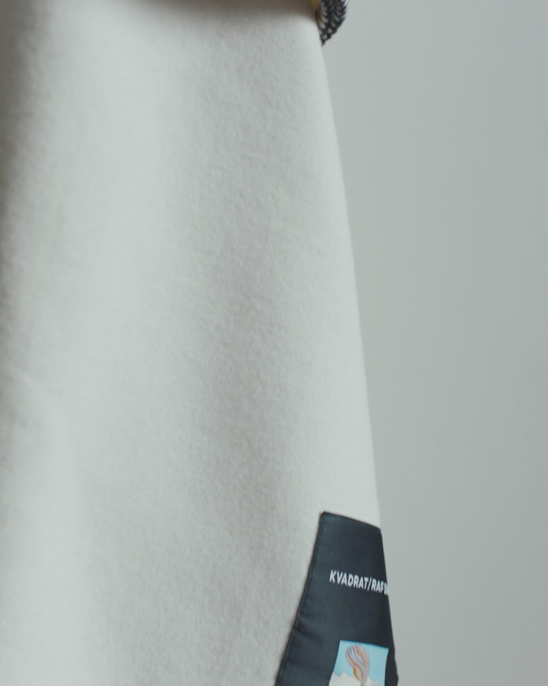 kvadrat raf simons shaker system off white